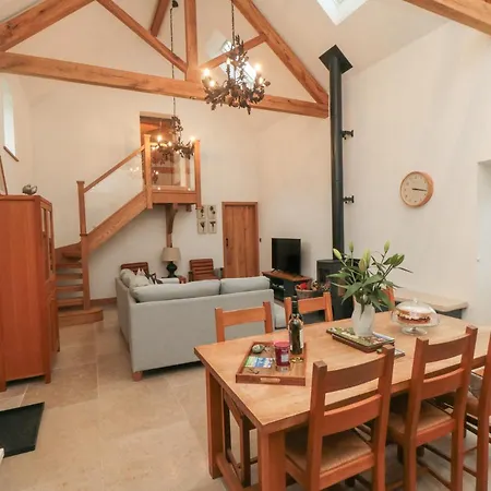 بيت للعطل Owl Barn