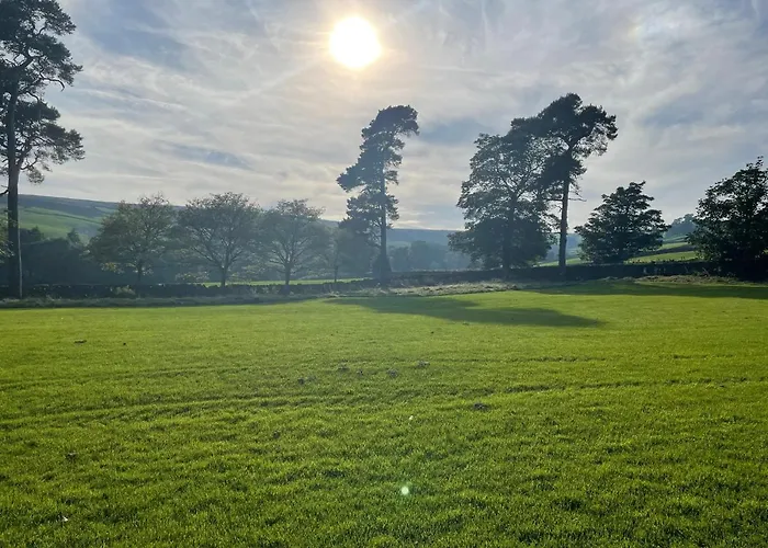 بيت للعطل Owl Barn ويتبي